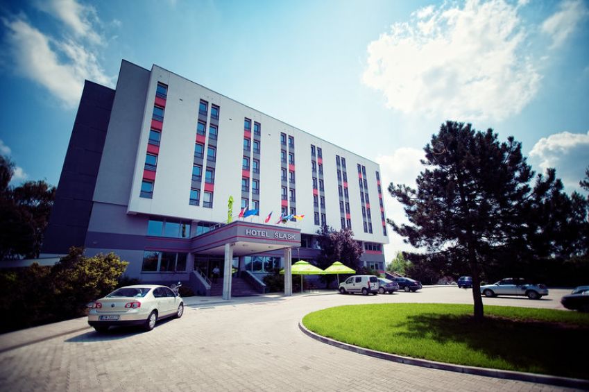 Hotel SPA Wrocław noclegi konferencje wypoczynek w Polsce